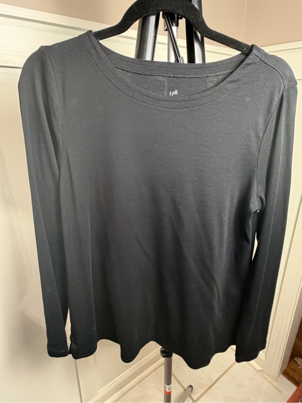 J. Jill Black Long-Sleeve Crewneck Top
